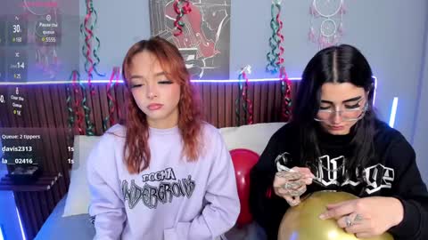 Snapshot of valentina_asmodea chatting on December 7, 2:31 am VALENTINA online show from December 7, 2:31 am