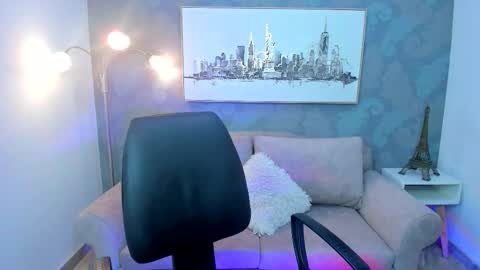 Valentina online show from March 3, 8:04 pm