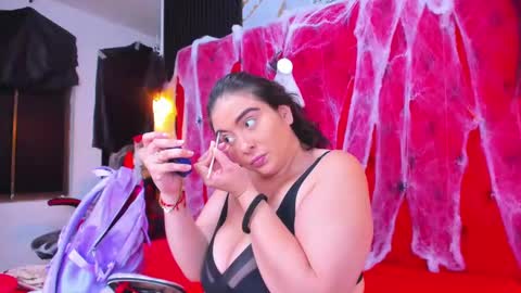 Snapshot of valentina_coba11 chatting on October 24, 7:32 pm Valentina online show from October 24, 7:32 pm