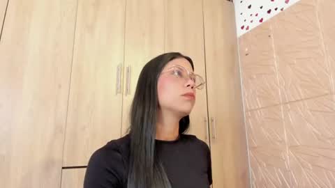 Snapshot of valentina_evans222 chatting on August 7, 7:16 pm Valentina Evans online show from August 7, 7:16 pm