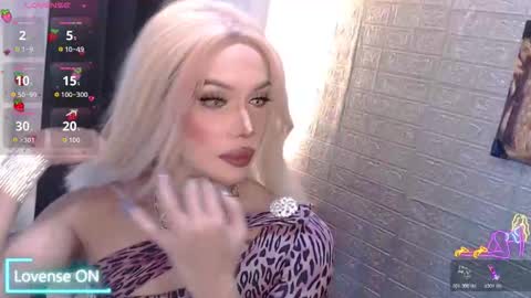 Amanda online show from November 20, 6:46 am