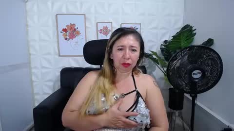 Valentina  online show from February 27, 10:15 am