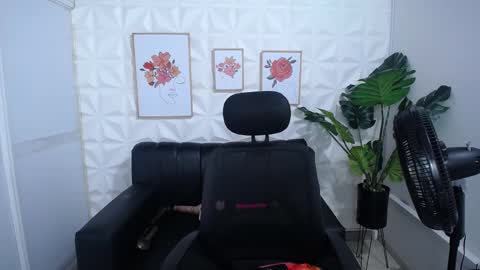 Valentina  online show from March 3, 11:46 pm