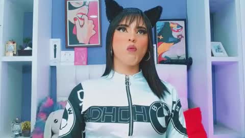 Snapshot of valentina_princess_ chatting on February 23, 9:11 am valentina_princess_ online show from February 23, 9:11 am