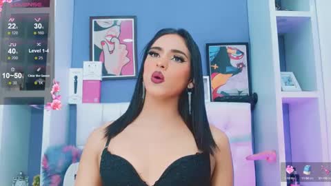 Snapshot of valentina_princess_ chatting on February 25, 4:46 am valentina_princess_ online show from February 25, 4:46 am