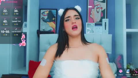 Snapshot of valentina_princess_ chatting on March 5, 10:33 am valentina_princess_ online show from March 5, 10:33 am