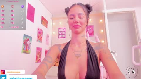 Val online show from January 31, 8:43 pm