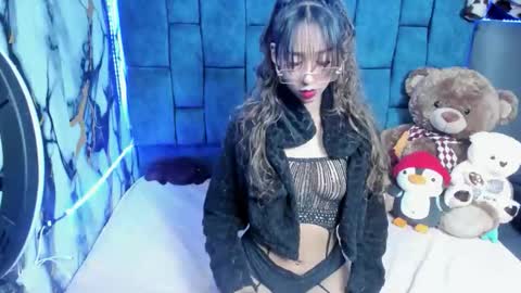 valentinaklean1 online show from April 21, 4:30 am