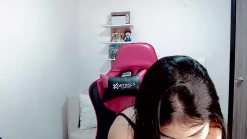 Valentina  online show from November 6, 12:55 am