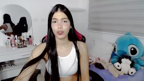 Snapshot of valentinasweet_ chatting on May 24, 3:55 am Valentina online show from May 24, 3:55 am