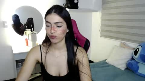 Snapshot of valentinasweet_ chatting on June 5, 2:40 am Valentina online show from June 5, 2:40 am