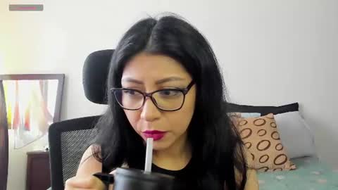 Snapshot of valentinax_love chatting on July 19, 8:34 pm Valentina online show from July 19, 8:34 pm