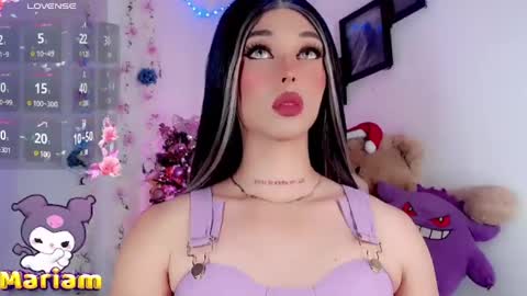 Snapshot of valentinne_marian chatting on December 11, 9:09 am Marian online show from December 11, 9:09 am