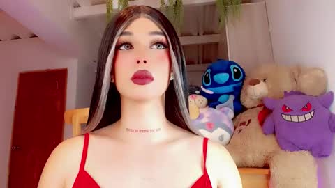 Snapshot of valentinne_marian chatting on February 17, 10:51 am Marian online show from February 17, 10:51 am