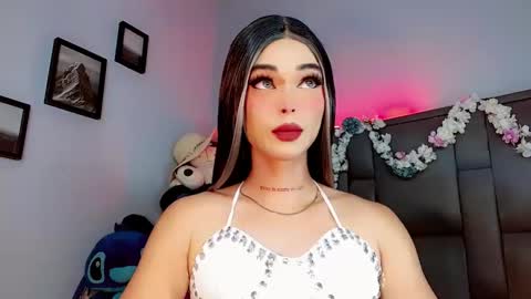 Snapshot of valentinne_marian chatting on September 25, 7:12 am Marian online show from September 25, 7:12 am