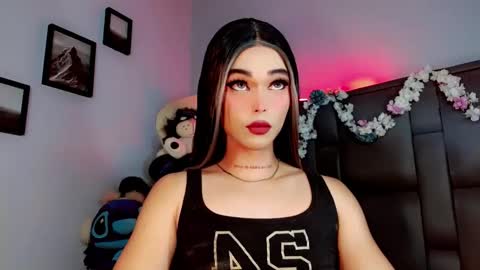 Snapshot of valentinne_marian chatting on September 26, 8:18 am Marian online show from September 26, 8:18 am