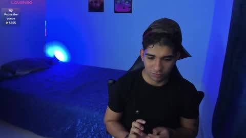 valentino santos online show from September 17, 12:23 am