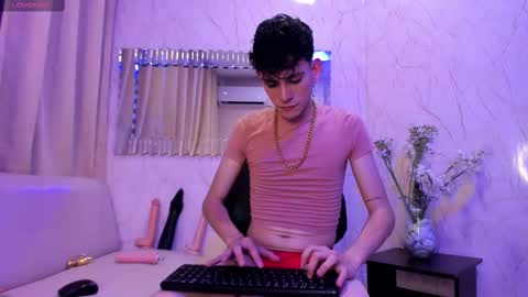 Valentino online show from February 27, 4:09 am