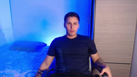 VALENTINO online show from January 18, 10:24 pm