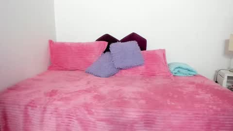 Snapshot of valeperez24 chatting on March 8, 4:34 am Valery And Daniel online show from March 8, 4:34 am