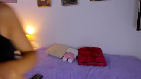 valeri_10 online show from November 17, 8:09 am