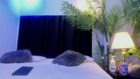 valeri_tafur online show from September 13, 12:16 pm