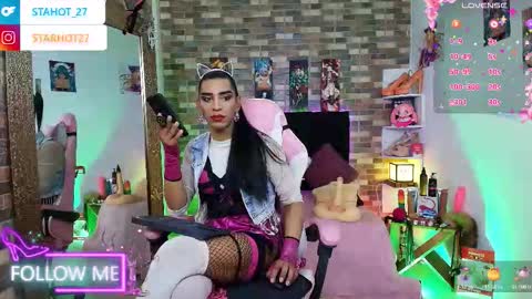 Snapshot of valeria_dior_ chatting on October 3, 4:04 pm ...VALERIA DIR... online show from October 3, 4:04 pm