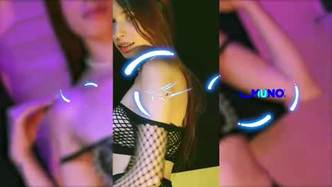   online show from February 27, 8:20 pm