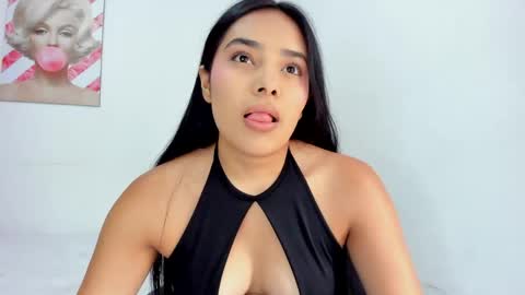valeria_miller69 online show from May 15, 4:14 pm