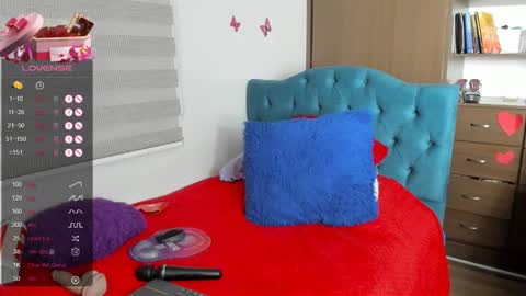 Snapshot of valeria_teiku1 chatting on February 15, 6:02 am Valeria online show from February 15, 6:02 am