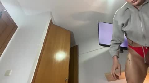 valeria_thonson online show from February 28, 2:56 am