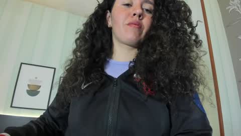 Valeria online show from February 7, 1:01 pm