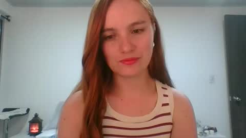 Snapshot of valeriafrannco chatting on May 26, 2:40 am valeriafrannco online show from May 26, 2:40 am