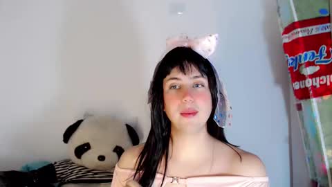 Snapshot of valeriagill_ chatting on October 20, 8:53 pm valeriagill_ online show from October 20, 8:53 pm