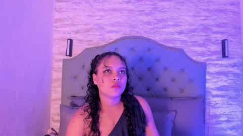 Snapshot of valeriajlio chatting on September 23, 11:35 am Valeria online show from September 23, 11:35 am