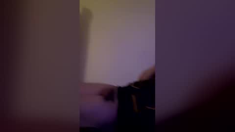 Snapshot of valerianleclercq2025 chatting on March 16, 12:38 am valerianleclercq2025 online show from March 16, 12:38 am