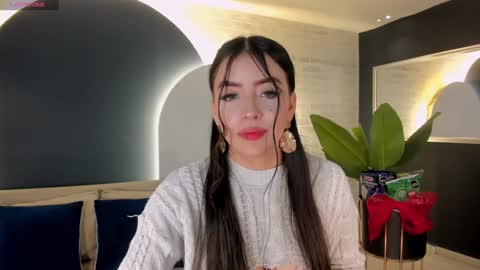 Snapshot of valeriariverax chatting on December 24, 6:55 am Valeria online show from December 24, 6:55 am