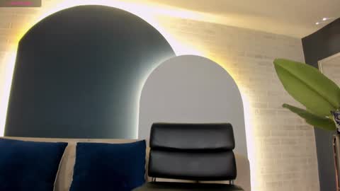 Snapshot of valeriariverax chatting on December 24, 10:01 am Valeria online show from December 24, 10:01 am