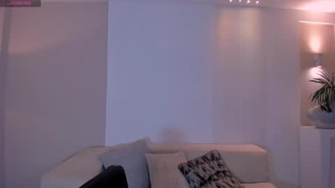 Snapshot of valeriariverax chatting on January 15, 3:33 am Valeria online show from January 15, 3:33 am