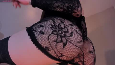 Snapshot of valeriariverax chatting on January 15, 6:43 am Valeria online show from January 15, 6:43 am