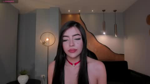 Snapshot of valeriariverax chatting on March 8, 9:28 am Valeria online show from March 8, 9:28 am