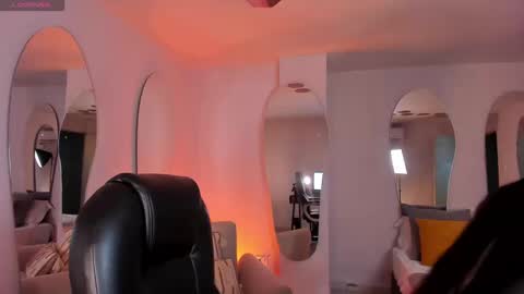 Snapshot of valeriariverax chatting on September 20, 3:40 am Valeria online show from September 20, 3:40 am