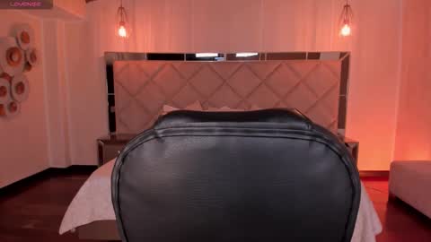 Snapshot of valeriariverax chatting on November 4, 3:49 am Valeria online show from November 4, 3:49 am