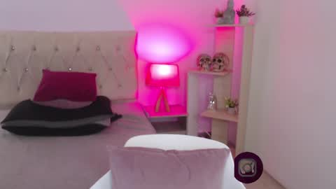 Valeriee online show from January 28, 9:41 am