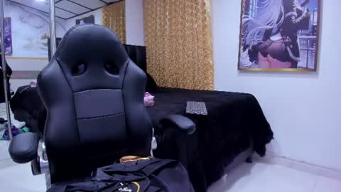 Snapshot of valerie__skinny chatting on June 21, 3:36 pm valeri online show from June 21, 3:36 pm