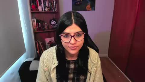 Snapshot of valerie__sky chatting on July 1, 12:07 pm Val online show from July 1, 12:07 pm
