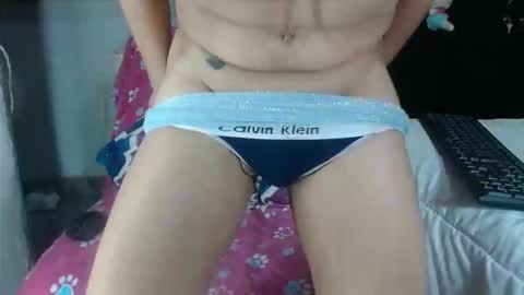 Snapshot of valerie_rousse chatting on October 24, 11:34 pm valerie_rousse online show from October 24, 11:34 pm