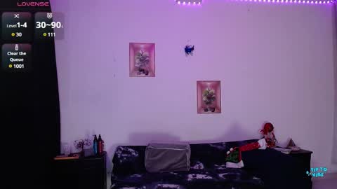 Valerie online show from December 4, 8:45 am