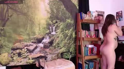 Snapshot of valerie_smile chatting on May 3, 9:04 am Valerie online show from May 3, 9:04 am