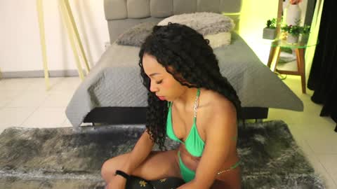 Valerie Style3 online show from December 23, 4:33 am